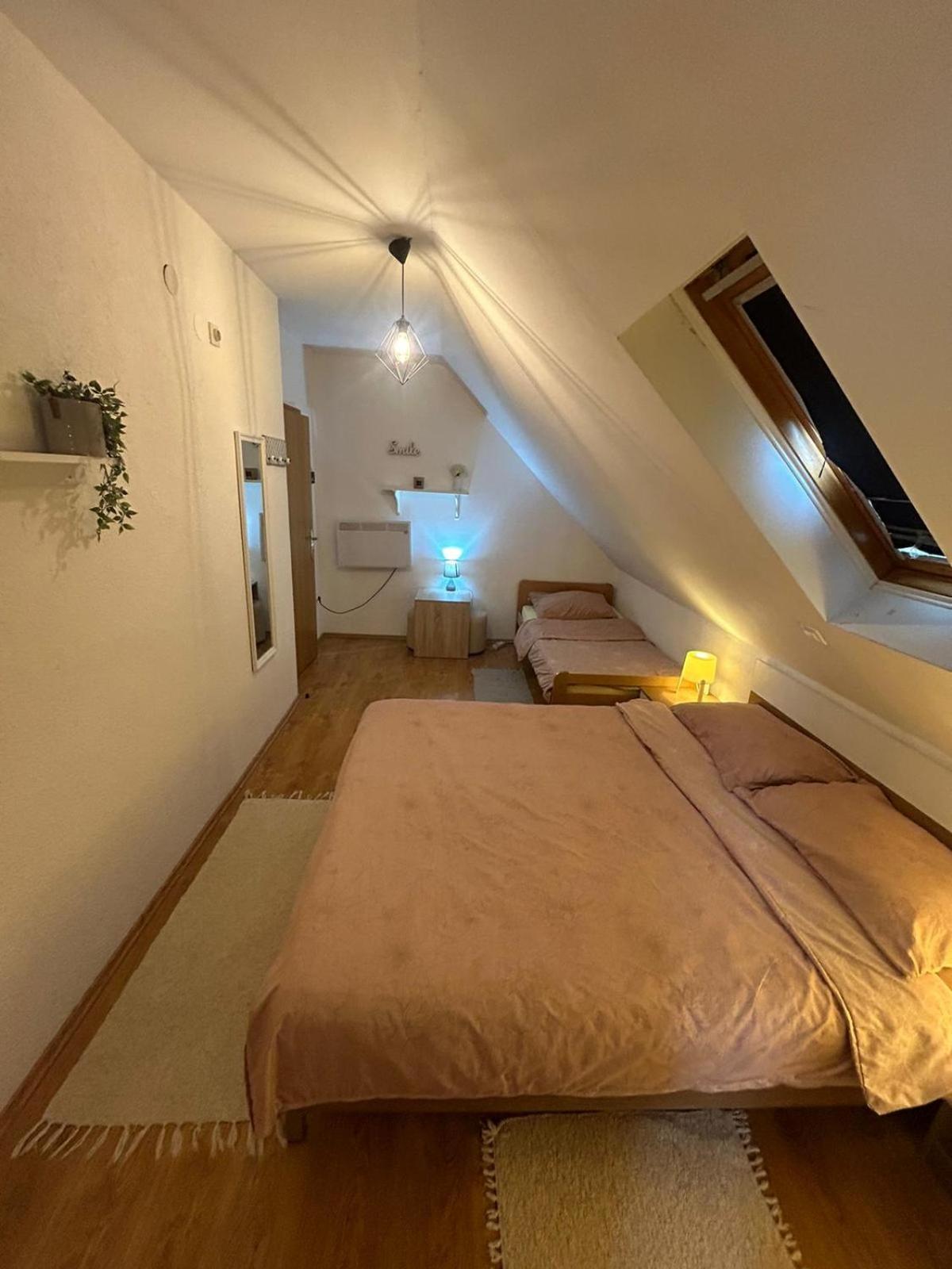 Apartment Mila Plitvička Jezera Exteriör bild